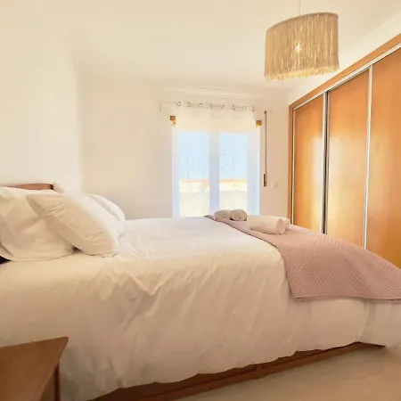 Ocean Penthouse 아파트